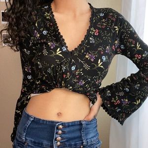 Long sleeve floral top